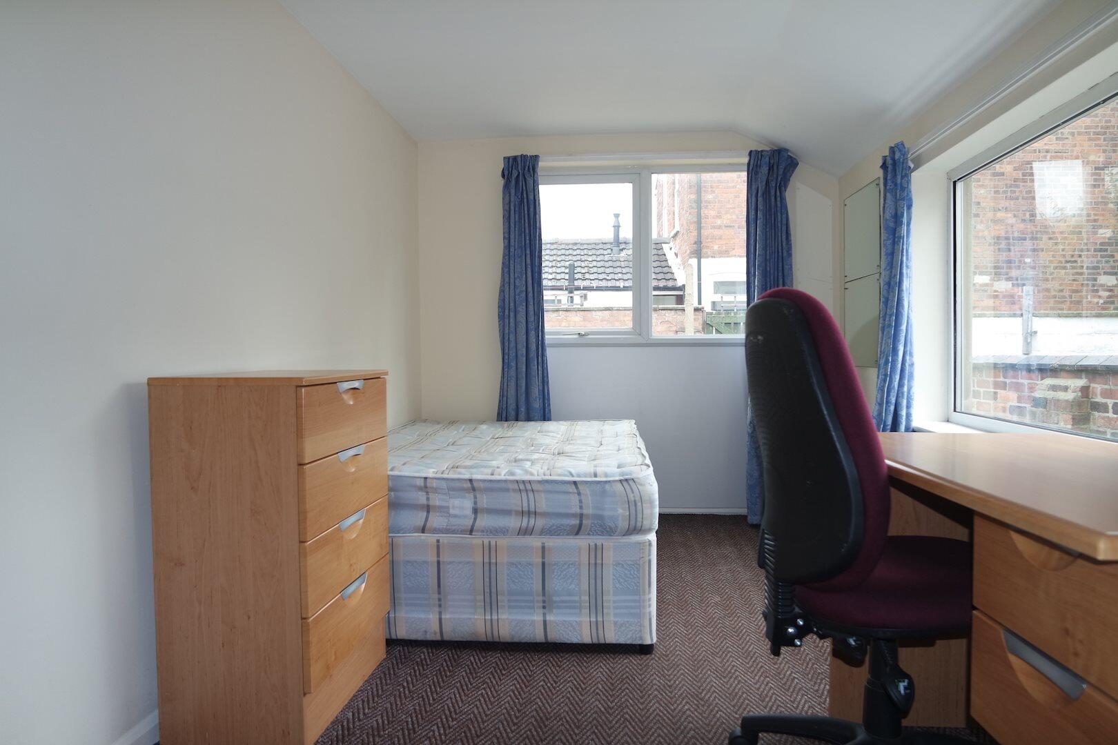 5 beds student accommodation in Lincoln · Available from 2nd August 2024