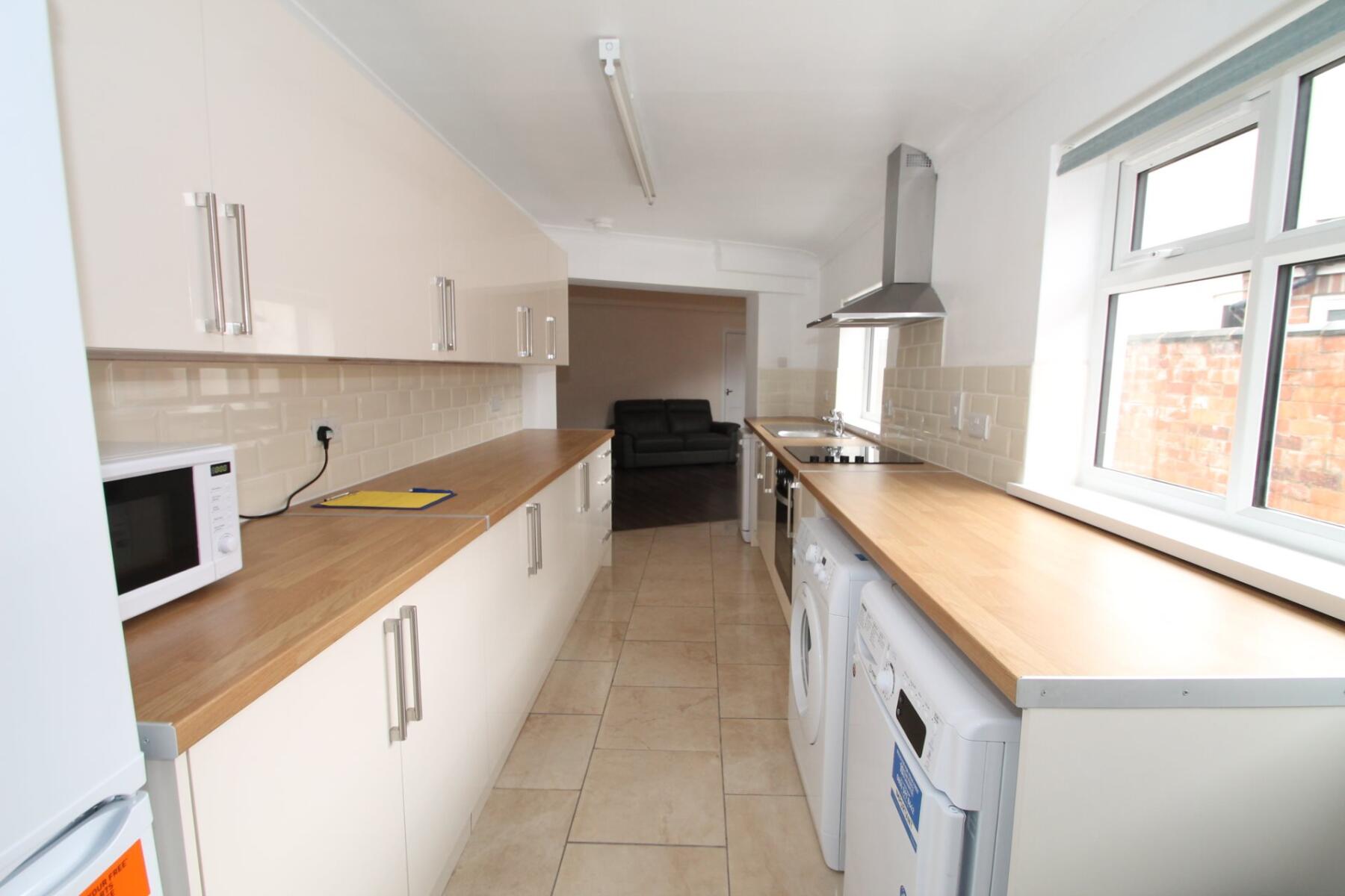 6 beds student accommodation in Lincoln · Available from 5th July 2024