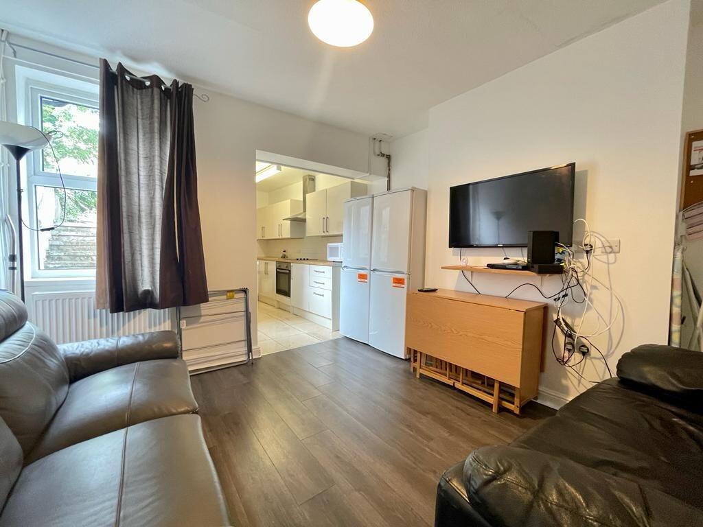 6 beds student accommodation in Lincoln · Available from 12th July 2024