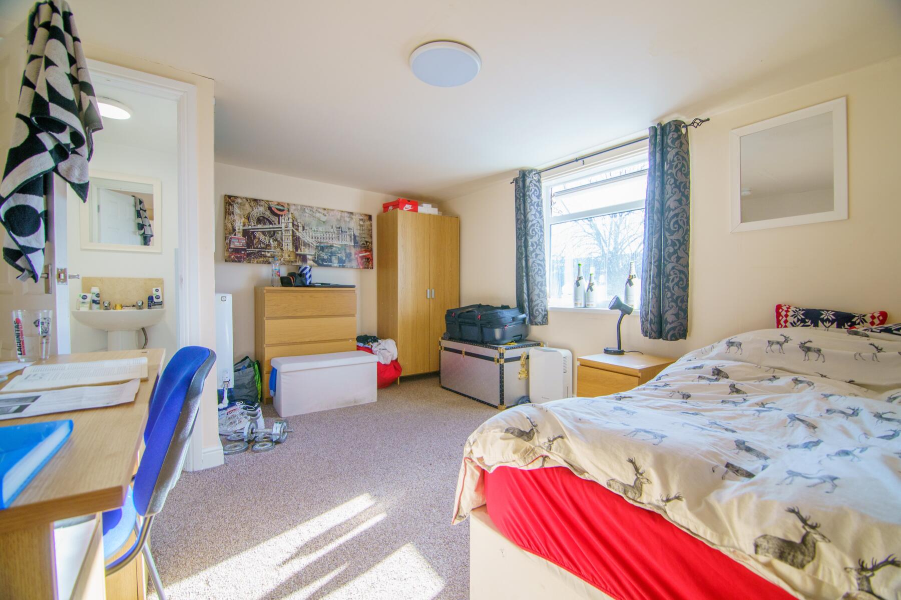 5 beds student accommodation in Lincoln · Available from 1st August 2024